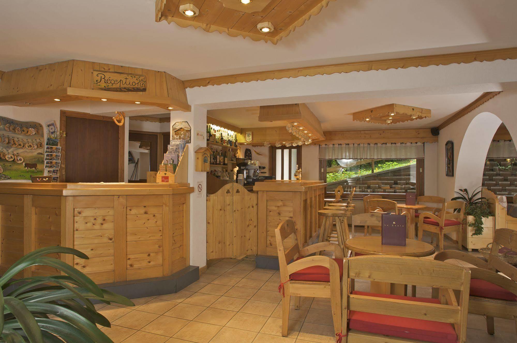 L'Hermine Blanche Morzine Exterior foto